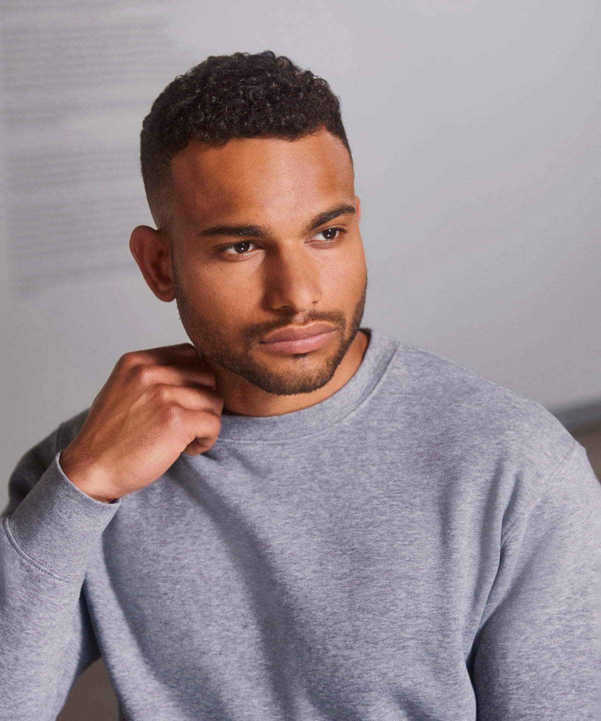 Russell Set-In Sleeve Sweatshirt