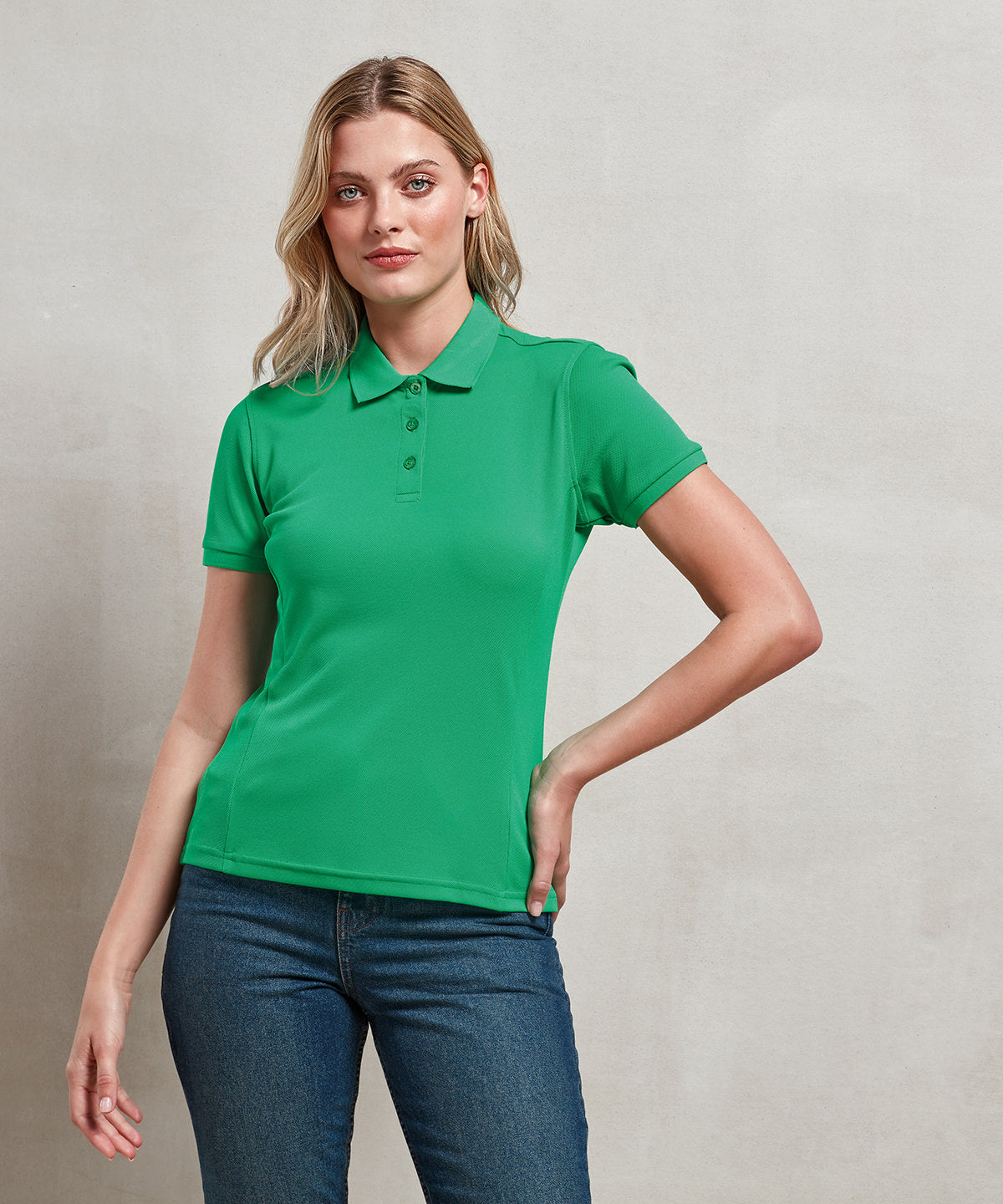 Women's Coolchecker® plus piquf© polo