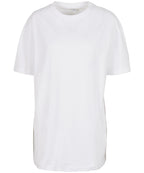Women's oversized boyfriend tee
