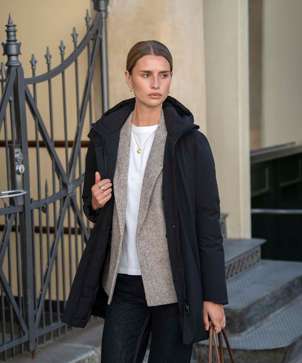 Nimbus Women's Evermont - modern performance parka