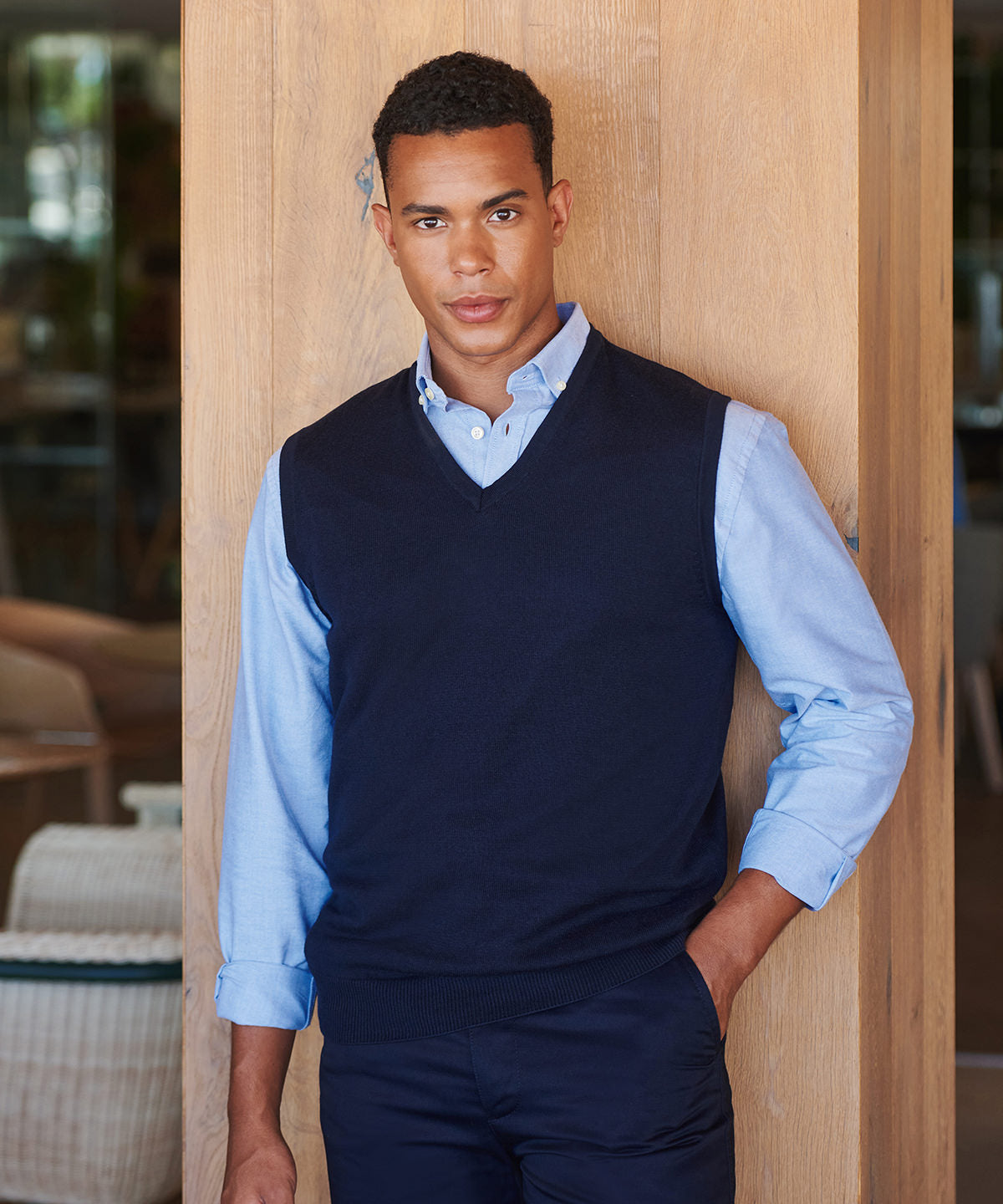 Henbury Sleeveless V-Neck Jumper