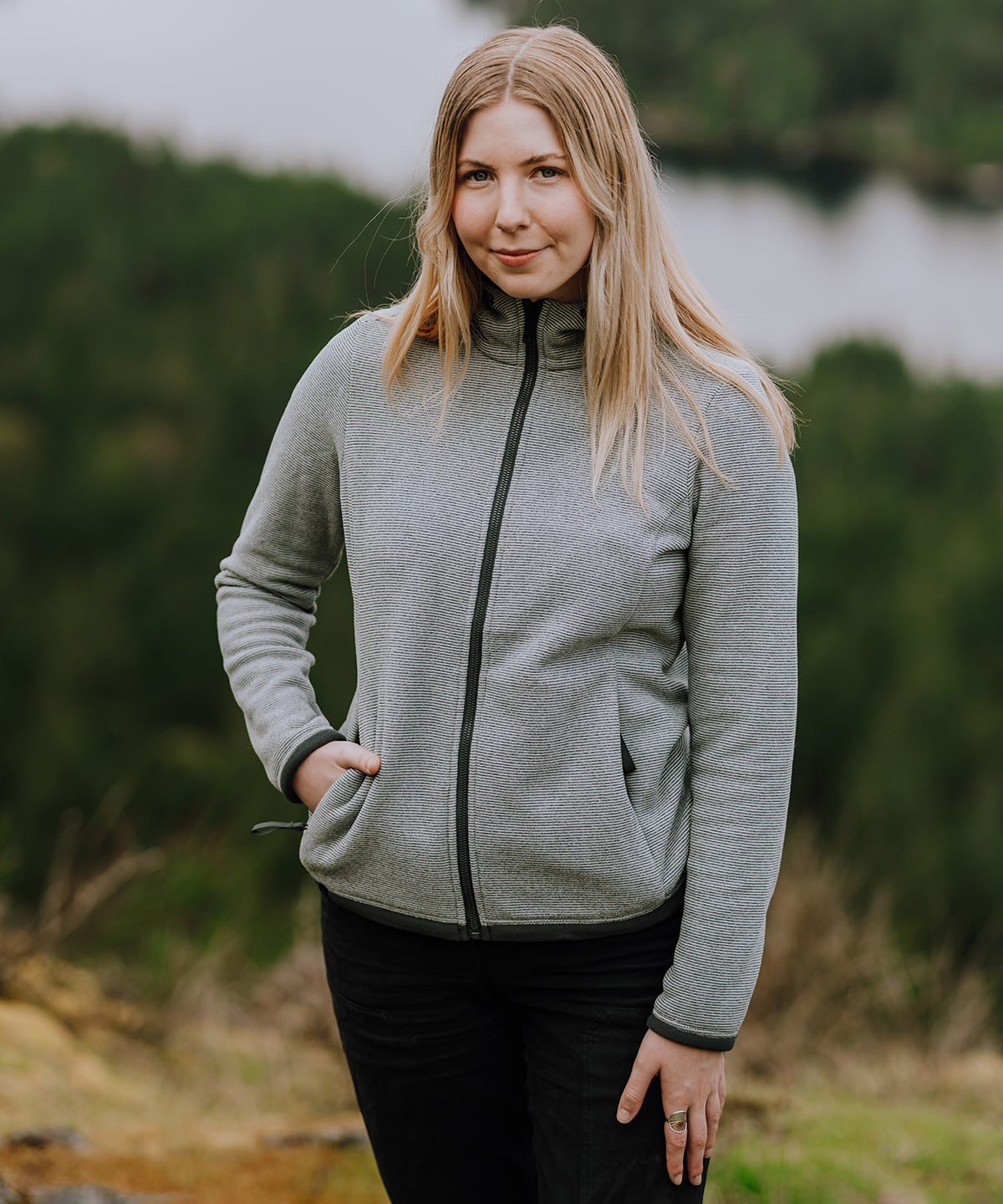 WomenÃƒÂ¢Ã¢â€šÂ¬Ã¢â€žÂ¢s Medusa fleece hoodie